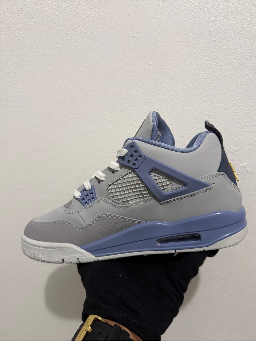 Jordan Retro 4 - Picture 2 of 2